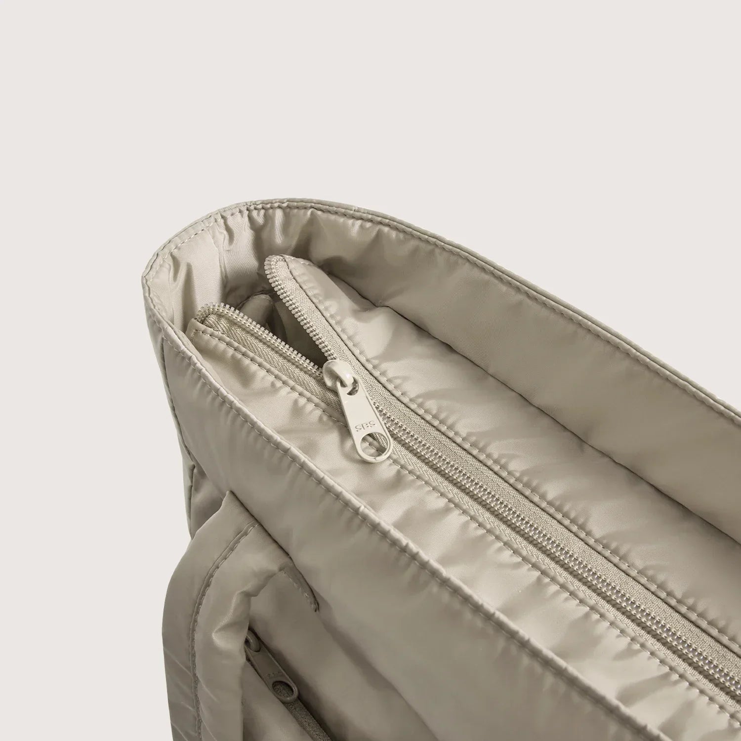 Bubble 21L Puffy Tote