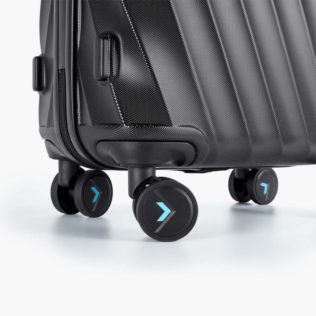 Globetrotter 20" Hardside Rolling Carry-on Stylish Suitcase