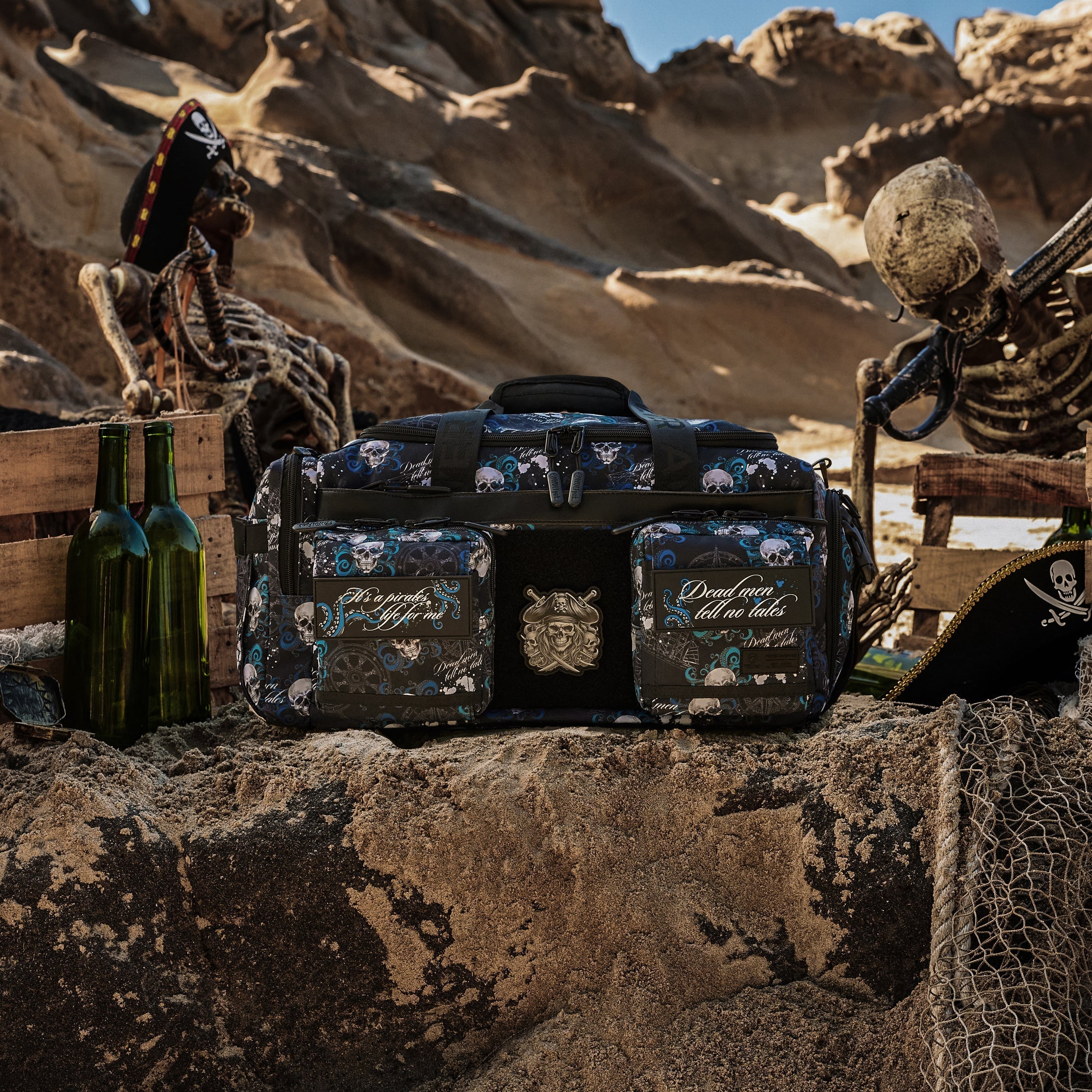 30L Perfect Duffle Bag Dead Men Tell No Tales