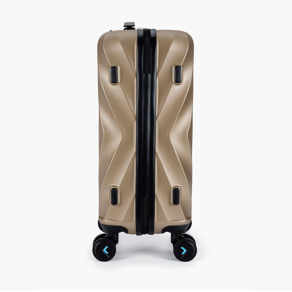 Globetrotter 20" Hardside Rolling Carry-on Stylish Suitcase