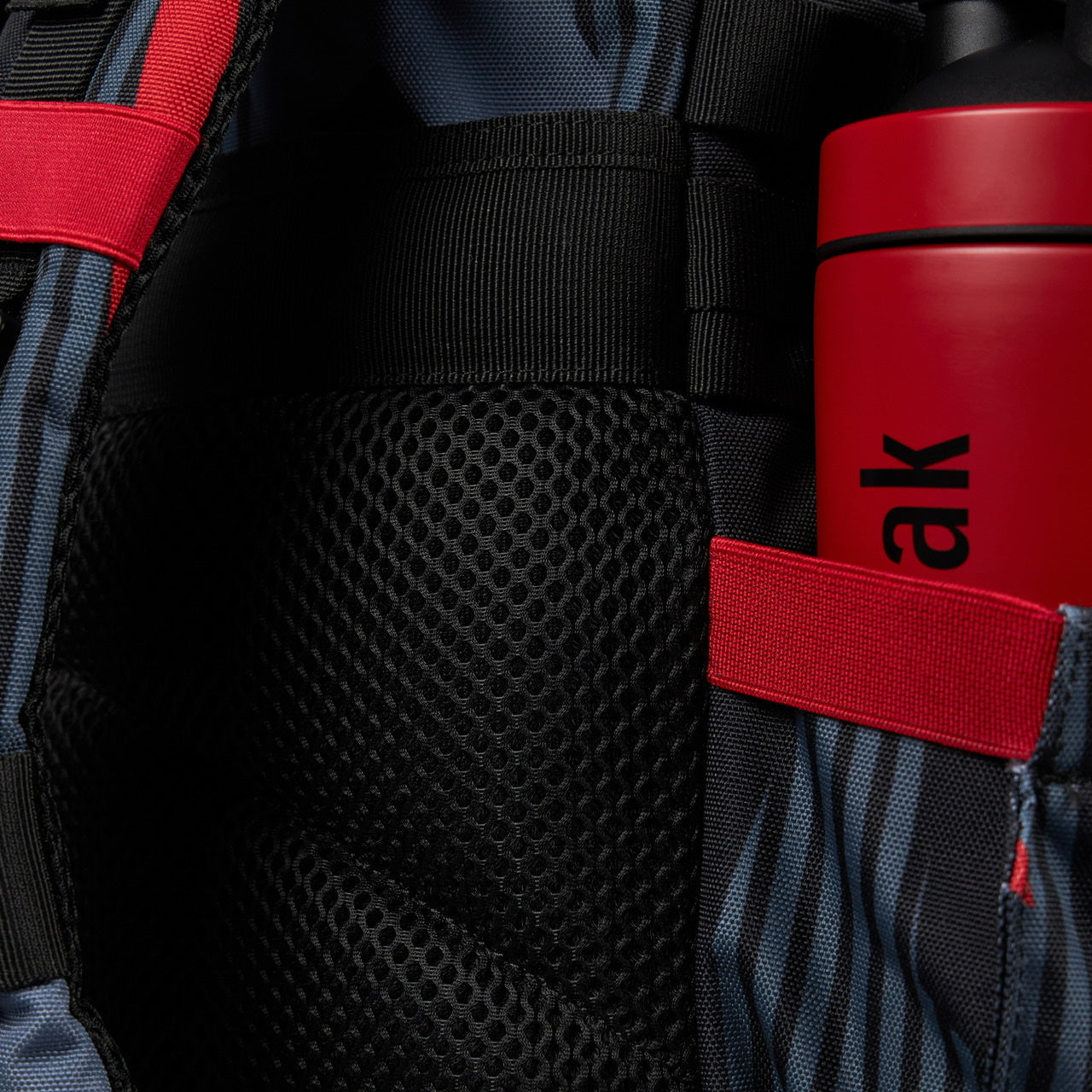 25L Backpack Adrenaline Red