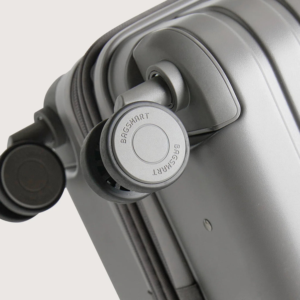 Getaway 26" Check-In