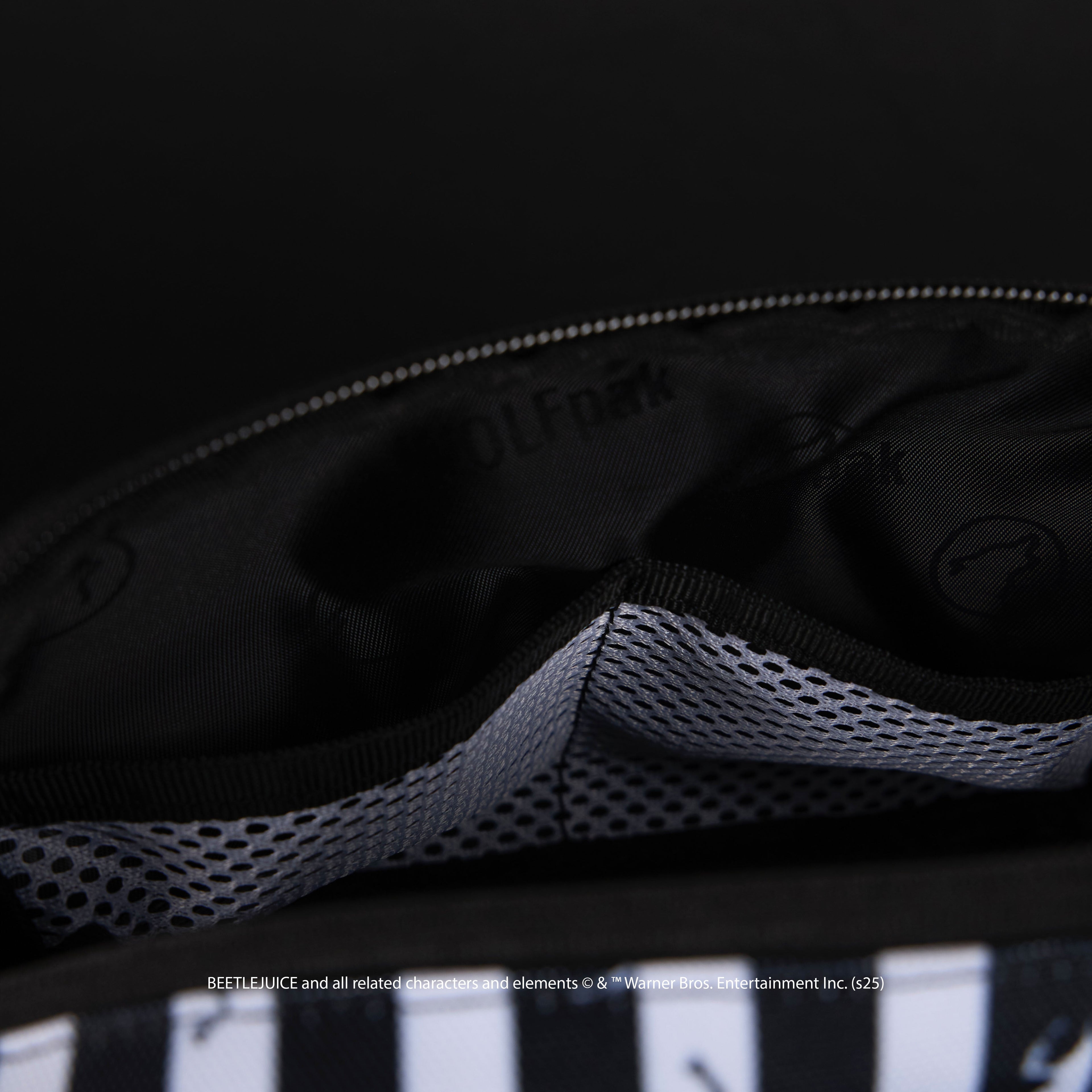 1.5L Crossbody Pack Beetlejuice