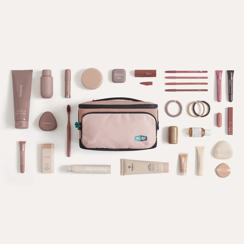 Blast 4.5L Hanging Toiletry Bag