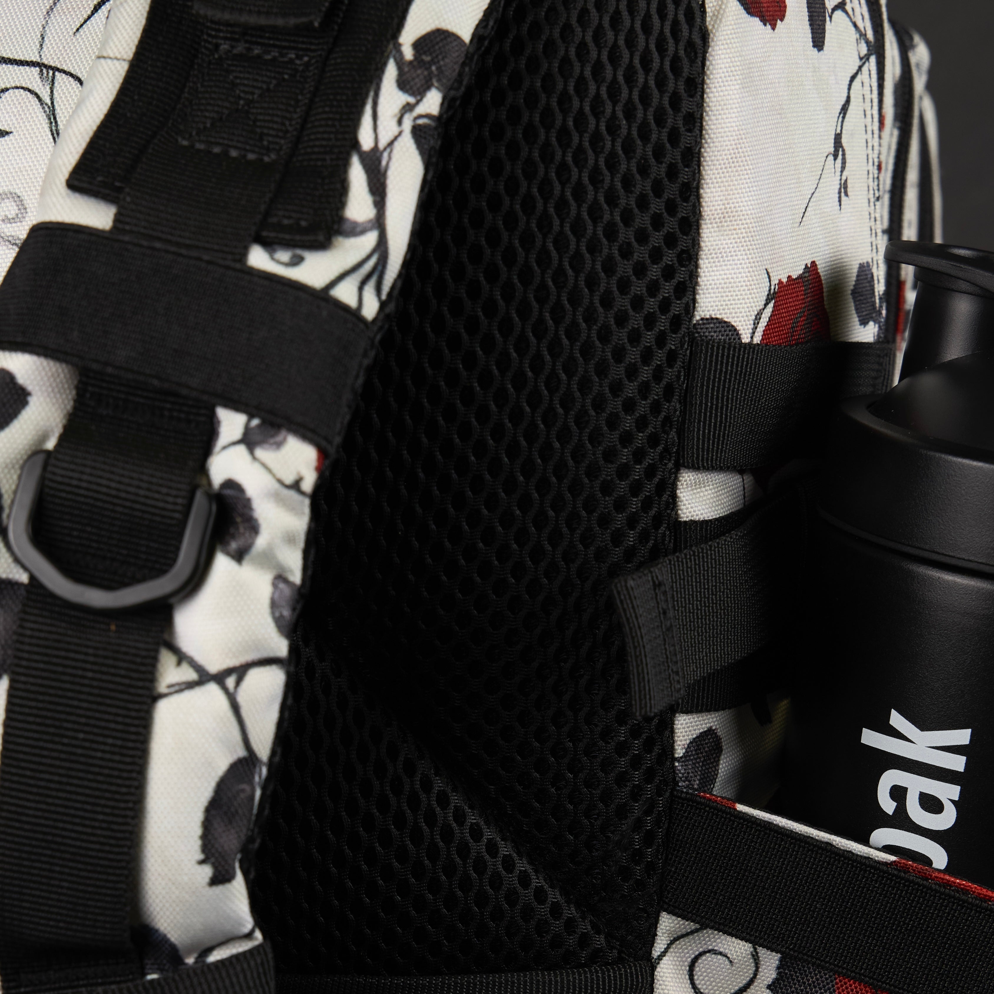 25L Backpack Deadly Bloom