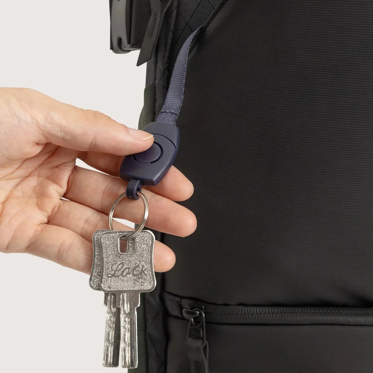 Dense 40L Travel Pack