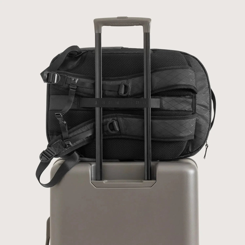 Dense 40L Travel Pack