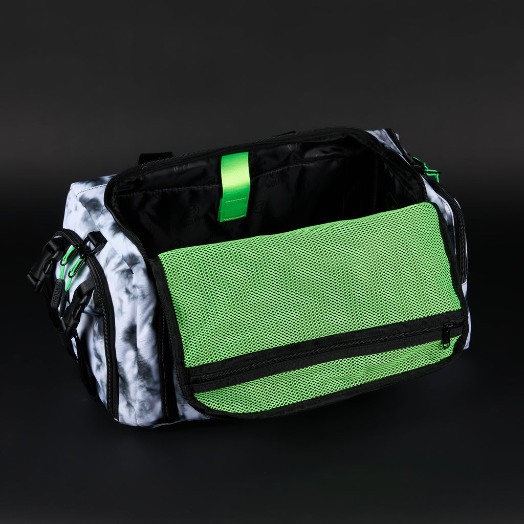 30L Perfect Duffle Bag Graffiti Green