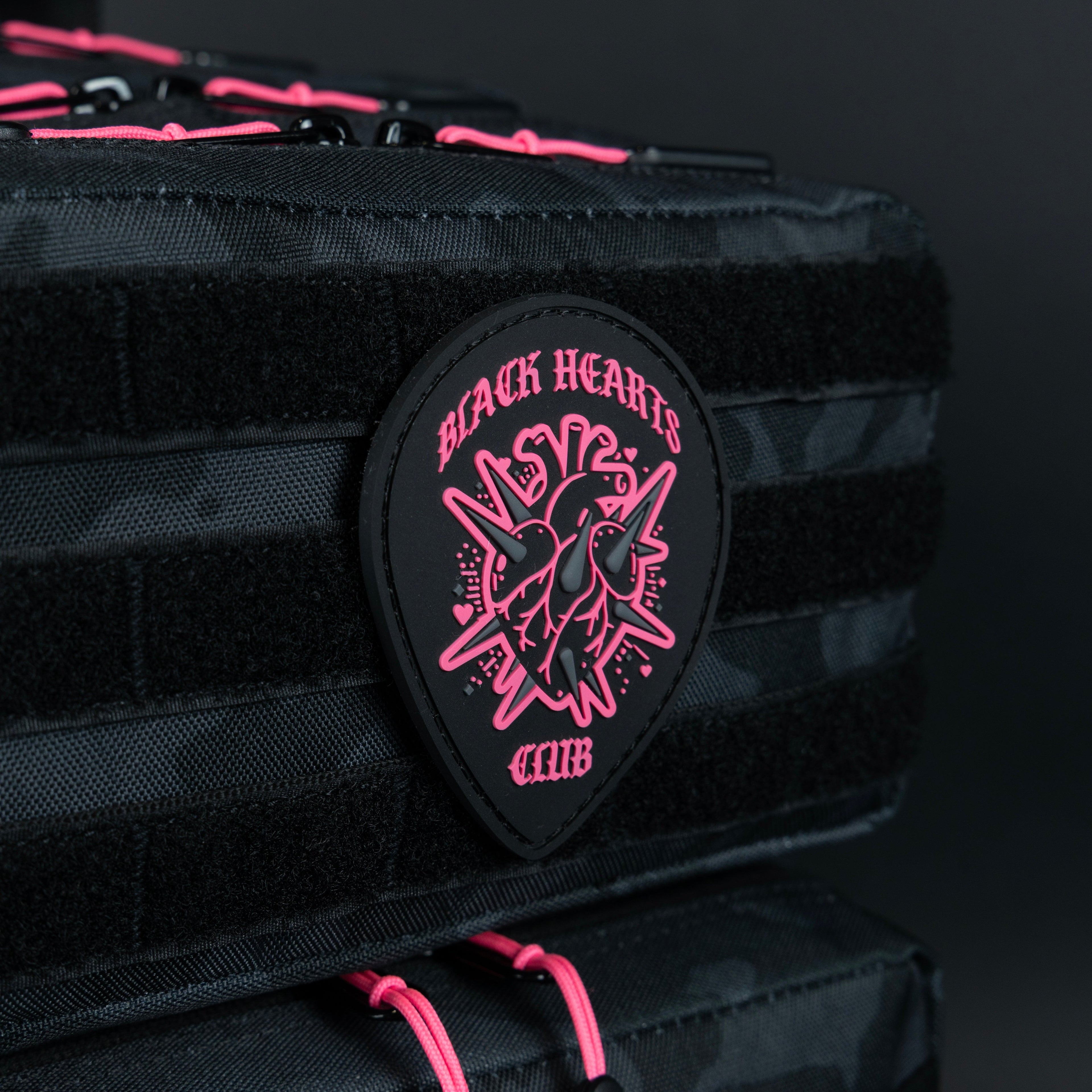 25L Backpack Black Hearts