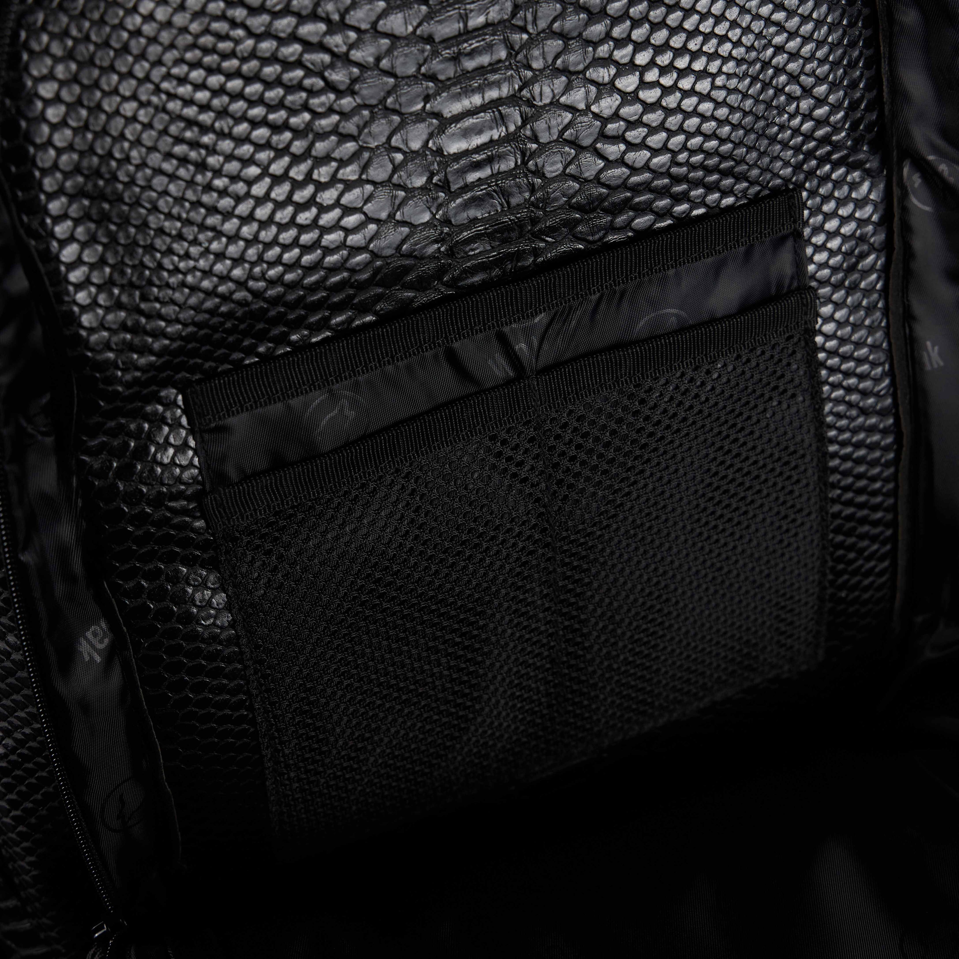 25L Backpack King Cobra