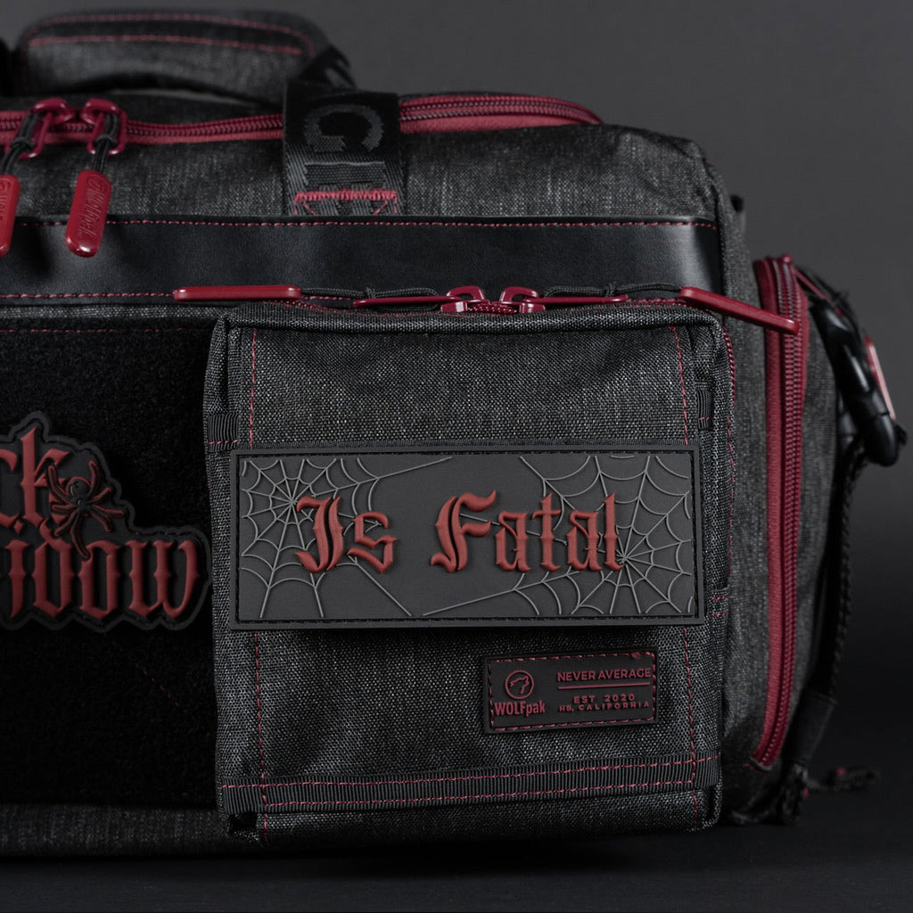 30L Perfect Duffle Bag Black Widow
