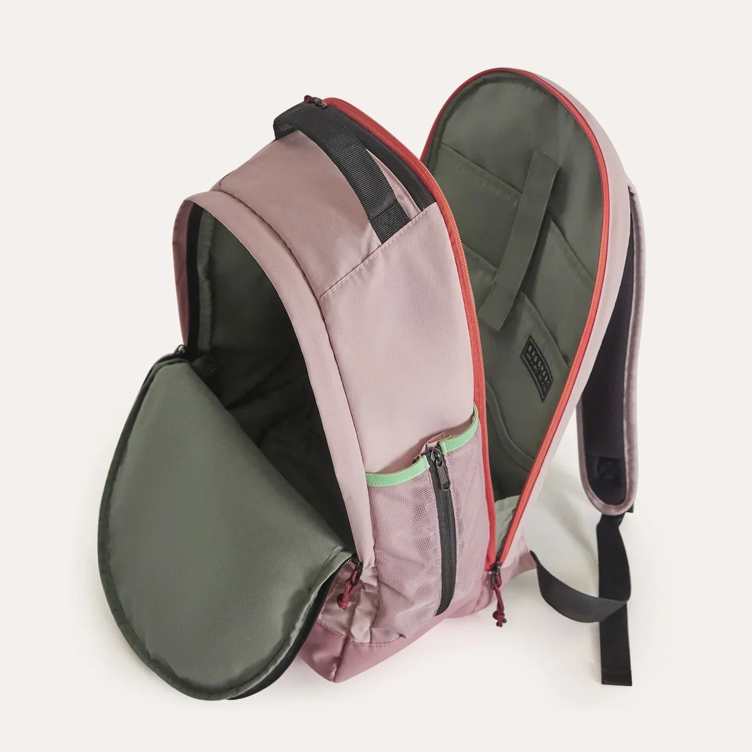 Focus 15.6" Laptop Backpack