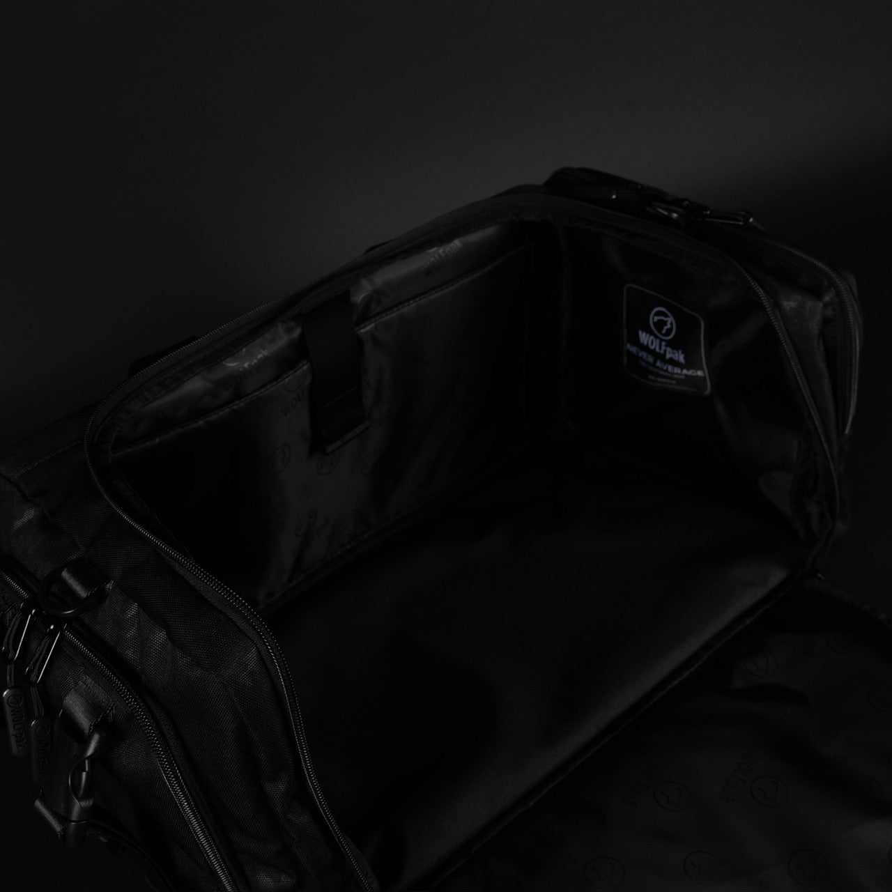 30L Perfect Duffle Bag Black Leopard