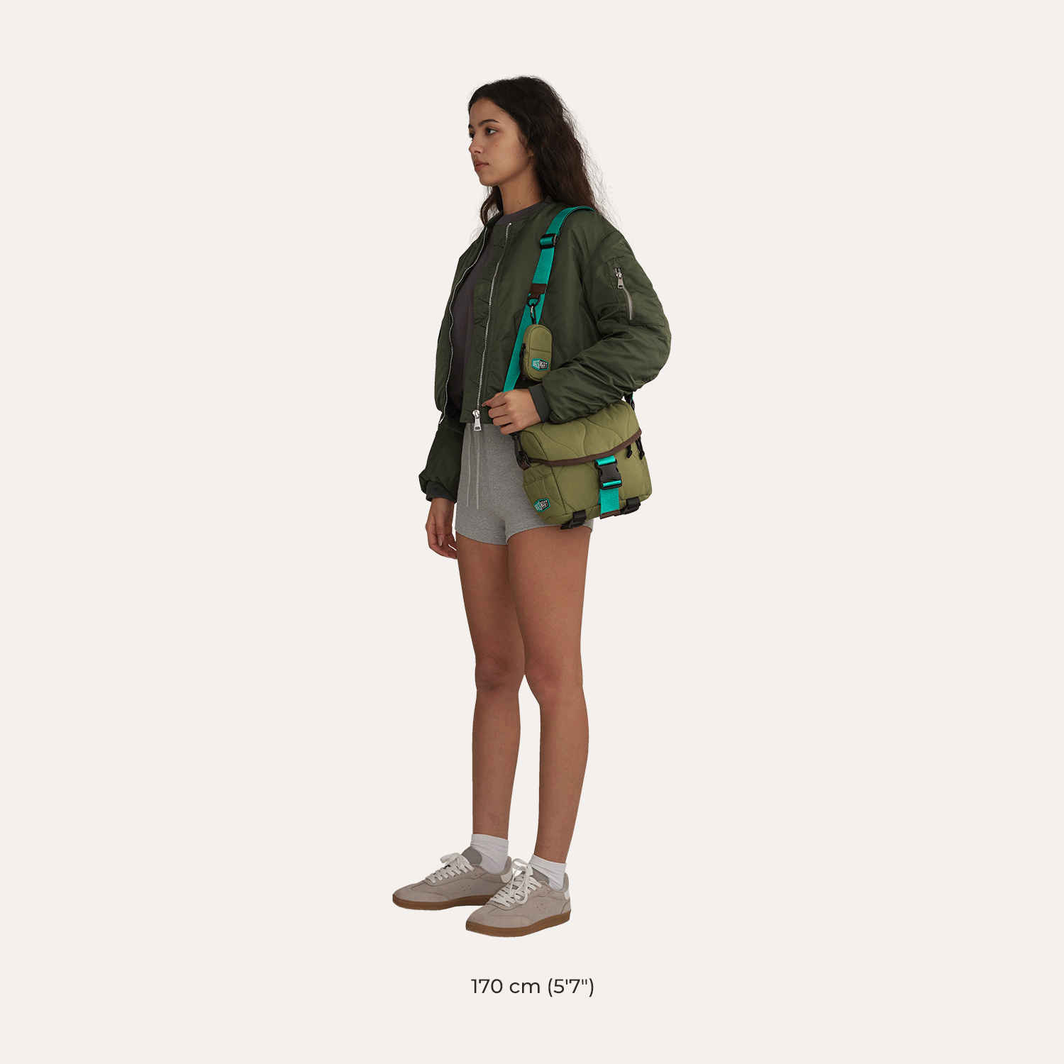 (FREE GIFT) Paz 4L Camera Sling